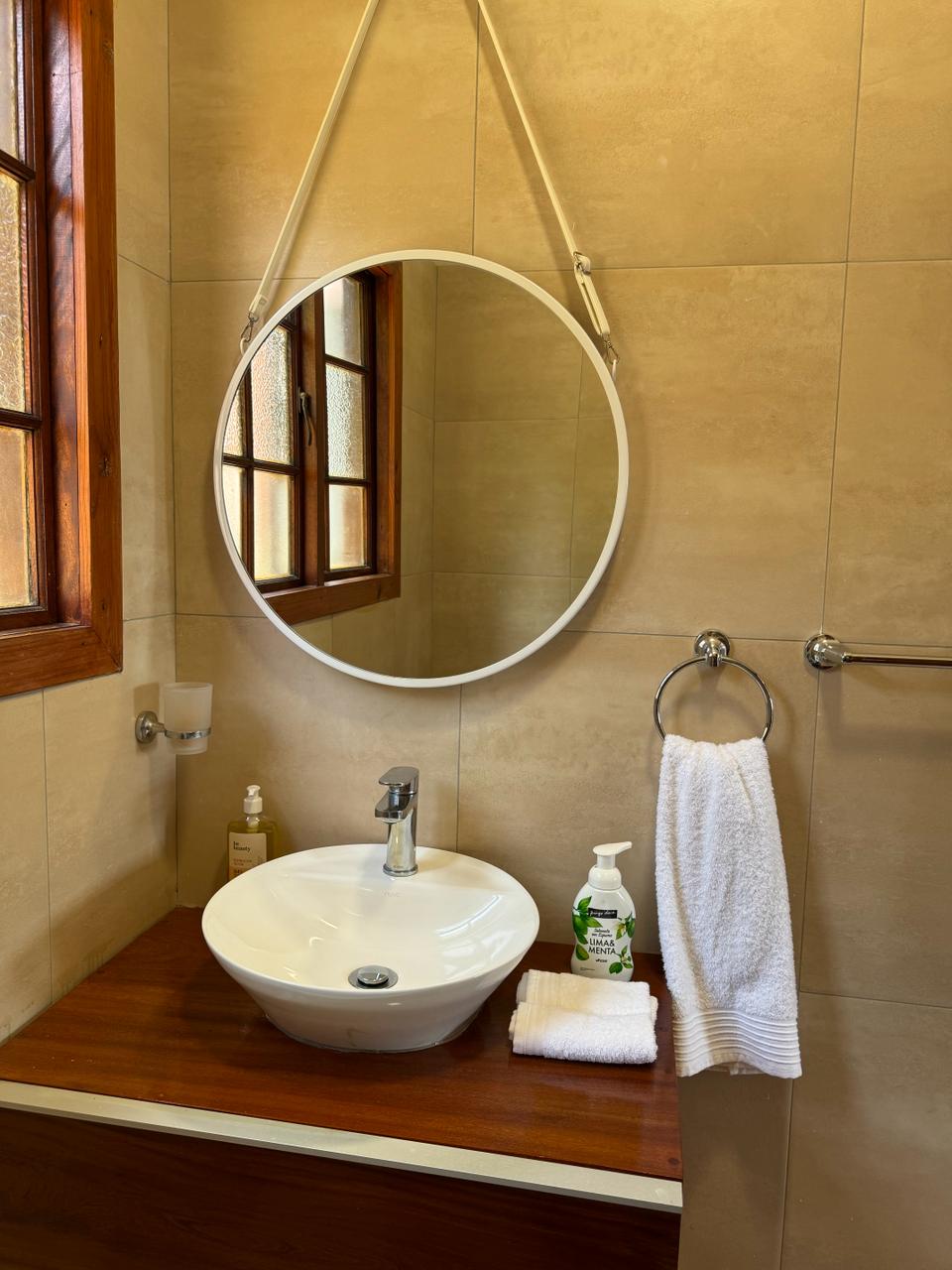 1b748962-382b-41c3-85a9-358b7ce3c383 (1)