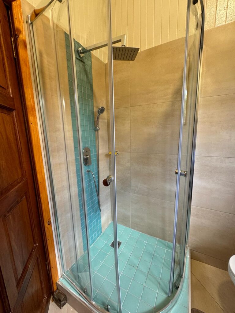 524cff89-2461-4643-be1f-a3d9e684912e