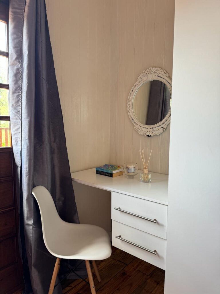 d75a32ed-c17f-44db-b3c9-c5d13608c765 (1)